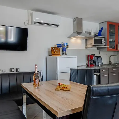 Apartmant Jurcevic 1 By Interhome