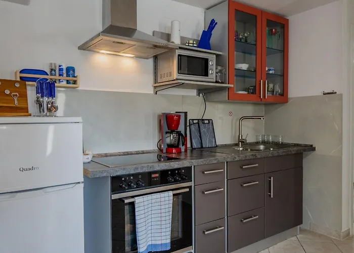 Apartmant Jurcevic 1 By Interhome 公寓 维尔